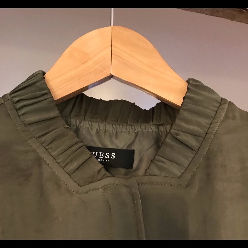 Guess Bomber Style Women’s Jacket - Picture 6 of 10